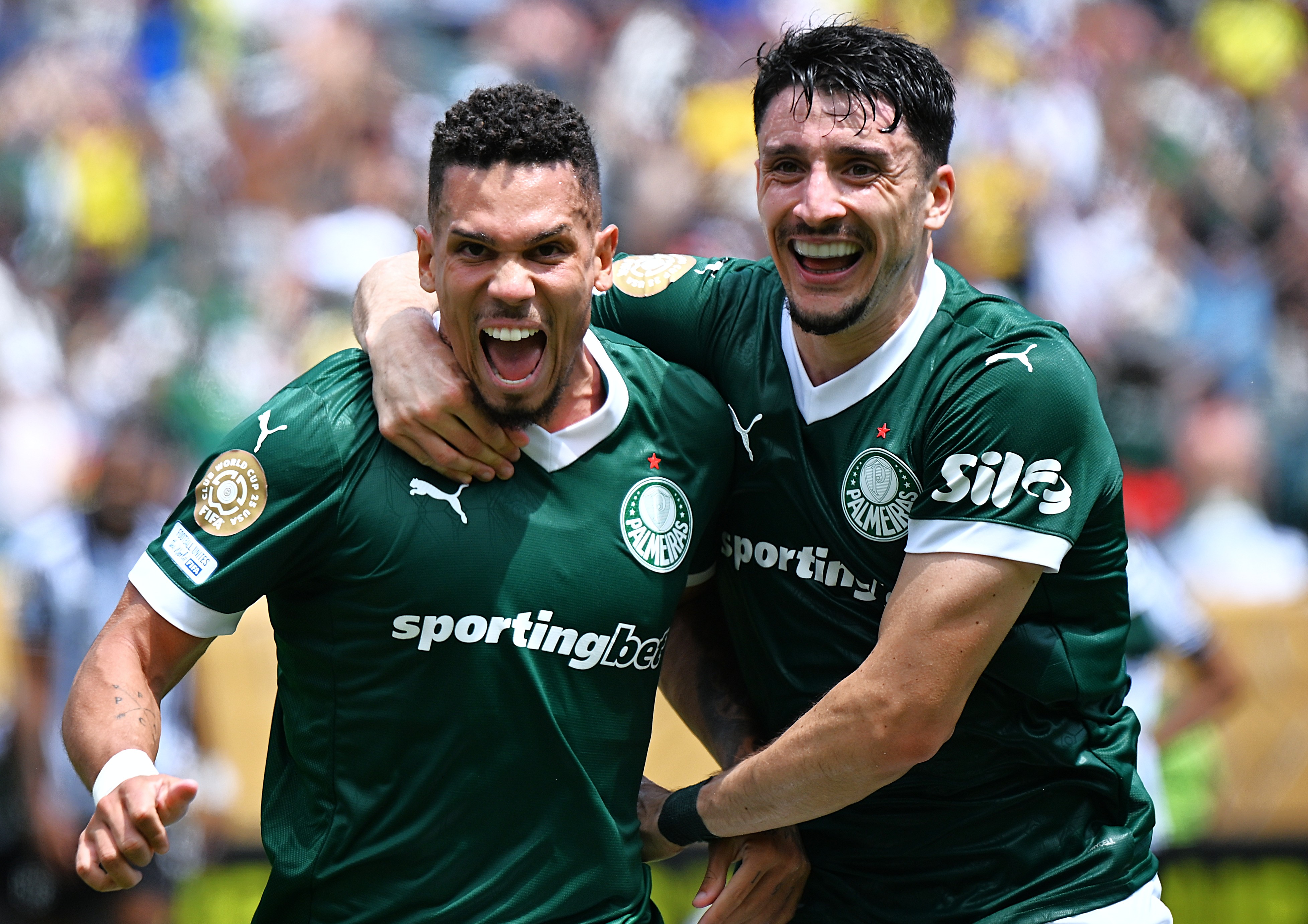 爱游戏官网登录网址-加拿大战胜洪都拉斯，晋级北美洲足球决赛