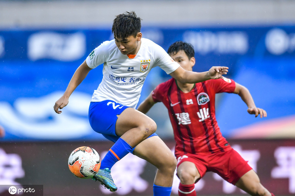 深圳队实力浮出水面,争取更多胜利的简单介绍 深圳队实力浮出水面,争取更多胜利的简单介绍