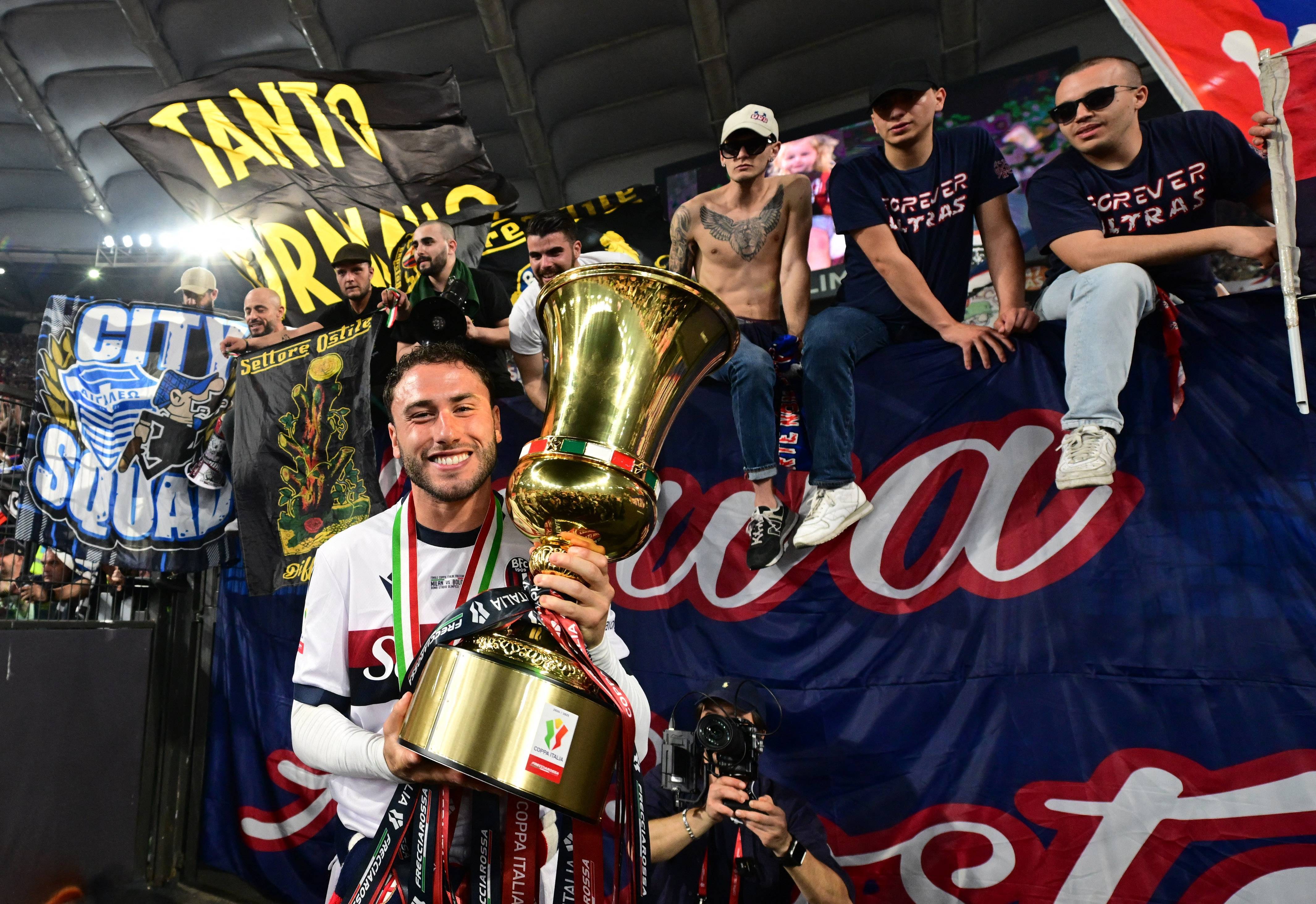 关于AC米兰后卫表现出色,获得主教练点赞的信息 关于AC米兰后卫表现出色,获得主教练点赞的信息