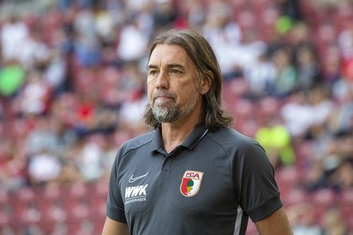 爱游戏官网app-梅因茨队坚韧不拔，取得胜利迈向联赛冠军的简单介绍