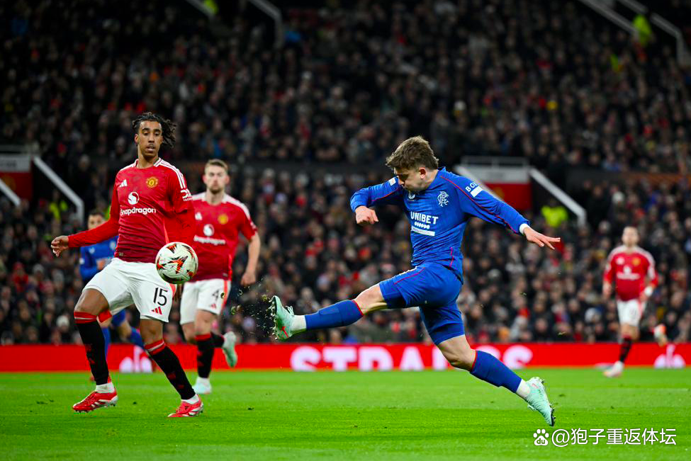 欧洲足坛新闻：曼联连续获胜