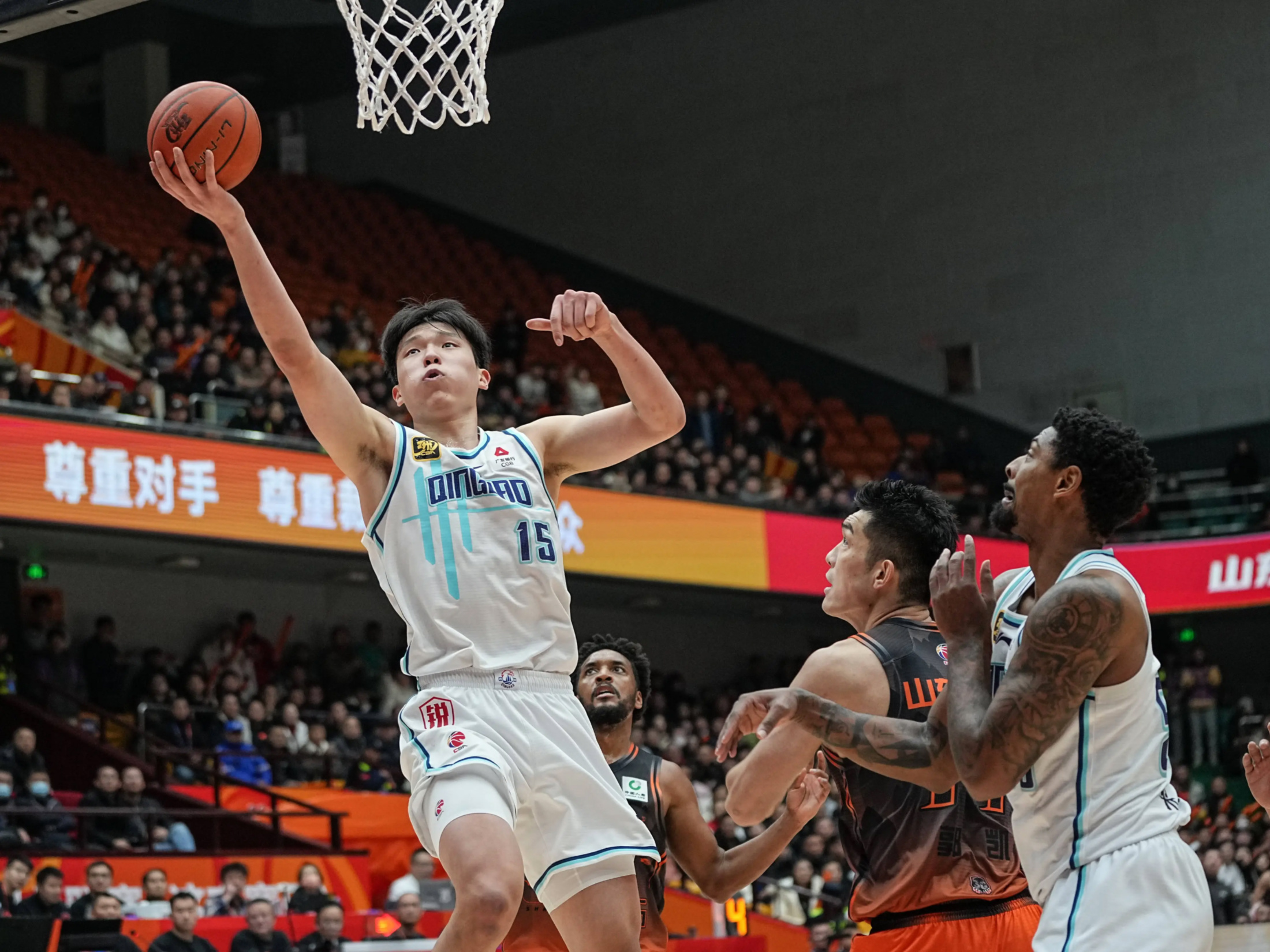 爱游戏链接-内蒙古男篮逆转辽宁队，豪取五连胜！